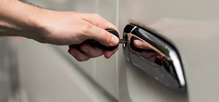 Why Choose Our Auto Locksmith Team in Jeffersontown, KY?