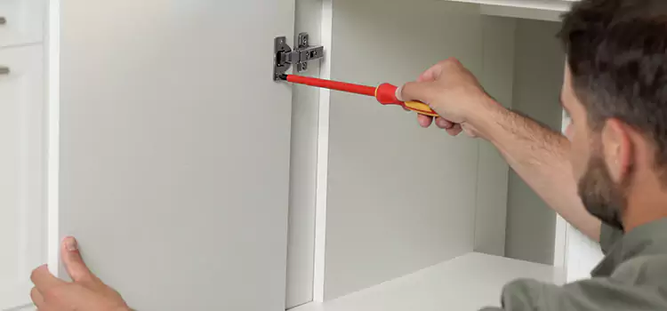 Screen Door Hinge Repair Jeffersontown